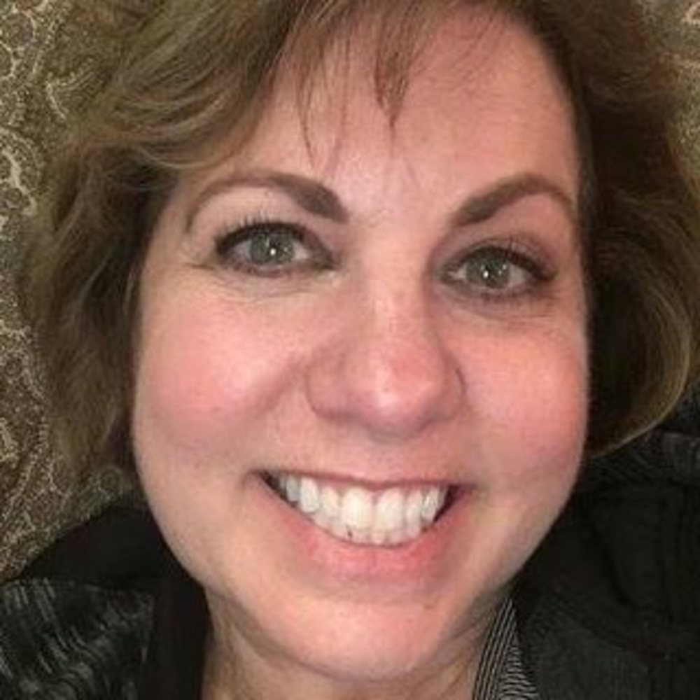 Meet your Posher, Laurie